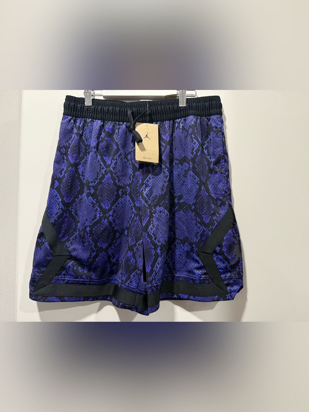 Jordan Dri-FIT Men's Athletic Shorts Purple/Black Snakeskin Print Sz. Medium New
